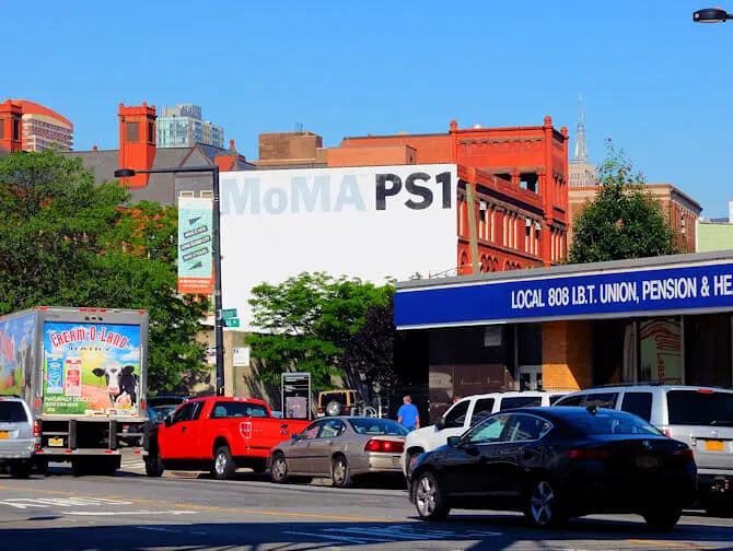 Ting å gjøre i Long Island City - MoMa PS1