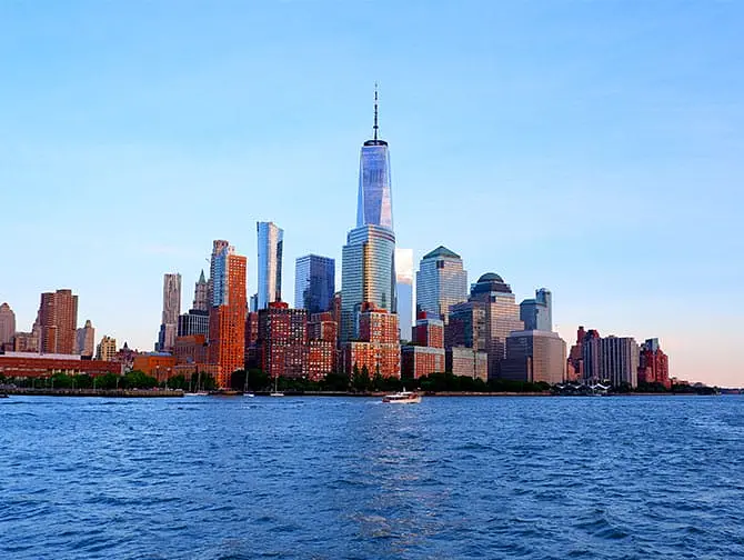 Cruise med middag i New York - One World Trade