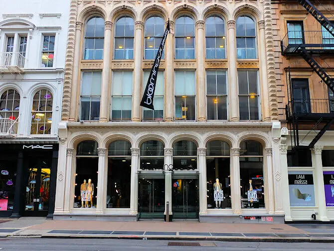 Bloomingdales i New York - Brown-Bag