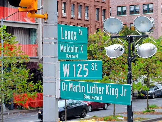 Ting å gjøre i Harlem New York - Skilt