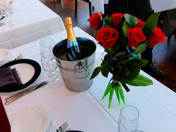 Valentines-cruise med middag i New York