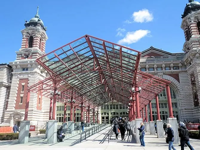 Ellis Island i New York - Museum inngang
