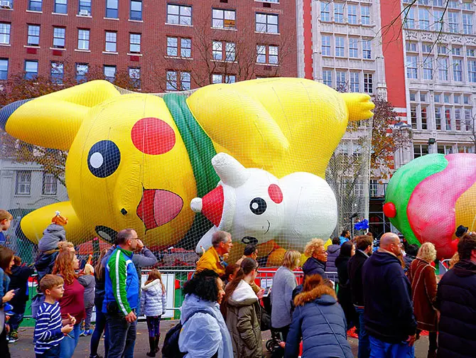 Macy's Thanksgiving Parade - Oppblåsing av Ballonger