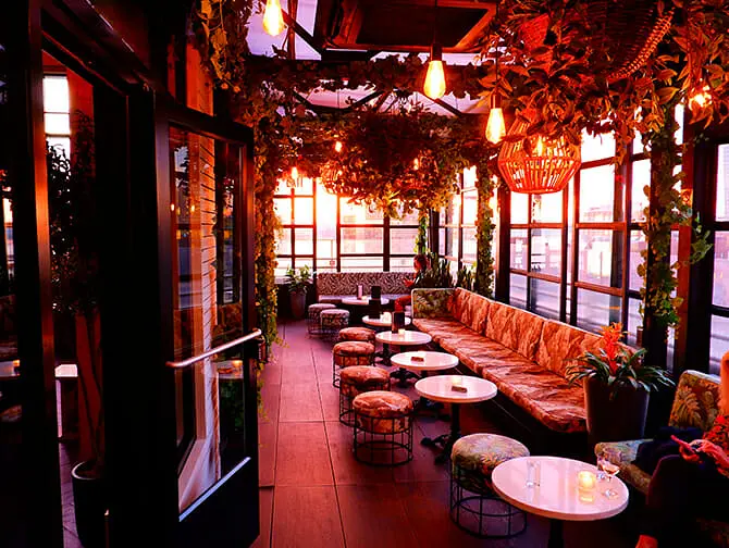 De beste rooftop barene i New York - Gansevoort Hotel