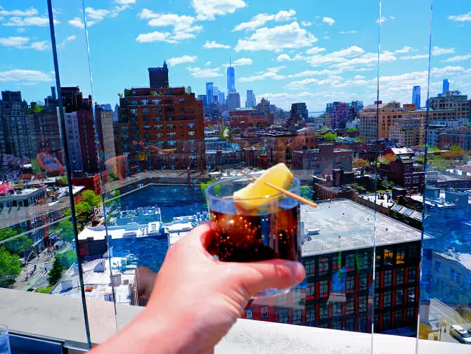 De beste rooftop barene i New York - Utsikt fra Gansevoort Hotel