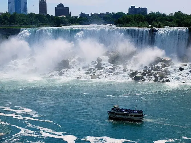 New York til Niagara Falls 2-dagers tur - Båttur