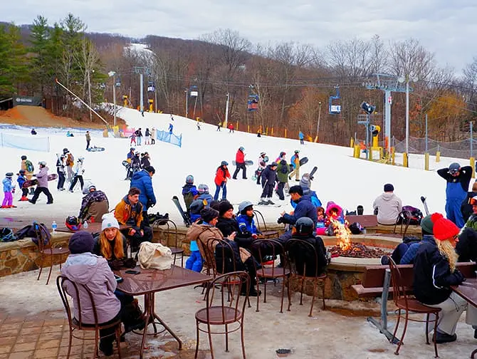 Ski eller Snowboard dagstur i New York - Steming