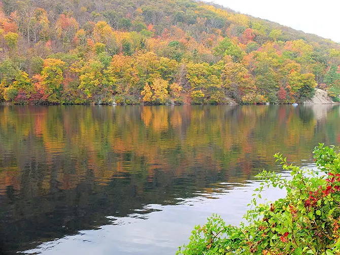 Bear Mountain i New York dagstur Hostfarger