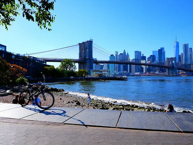 Leie sykkel i New York - Brooklyn Bridge