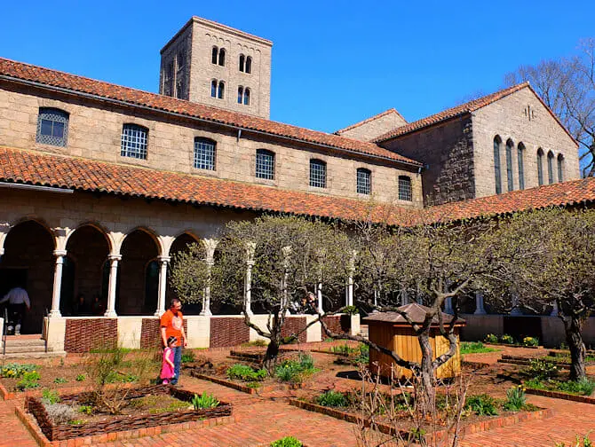 The Met Cloisters i New York - Hage