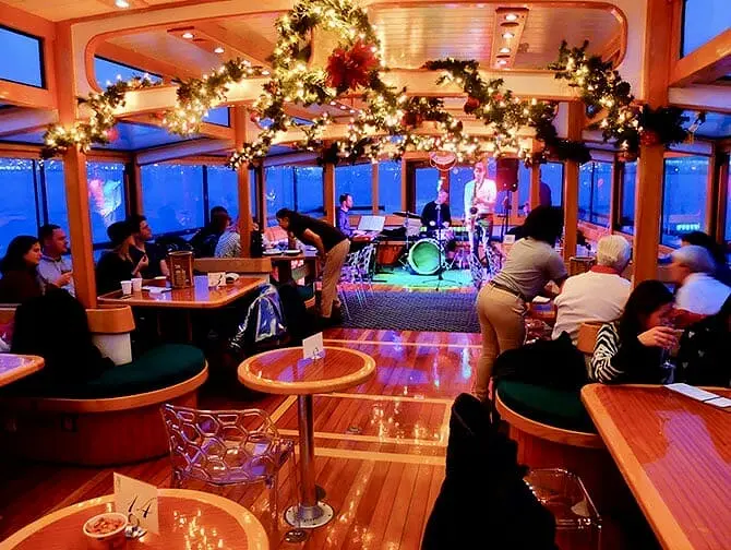 Cruise med julestemning i New York
