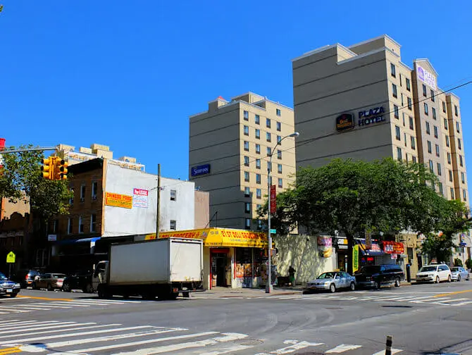 Ting å gjøre i Long Island City - Bygninger
