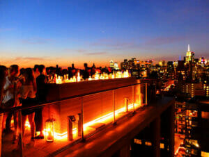 Utelivet i Uptown og Downtown New York