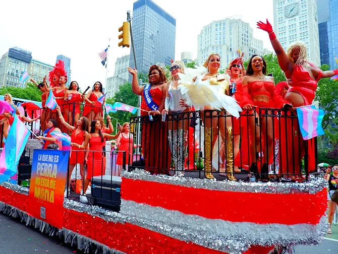 New York Pride - Båter