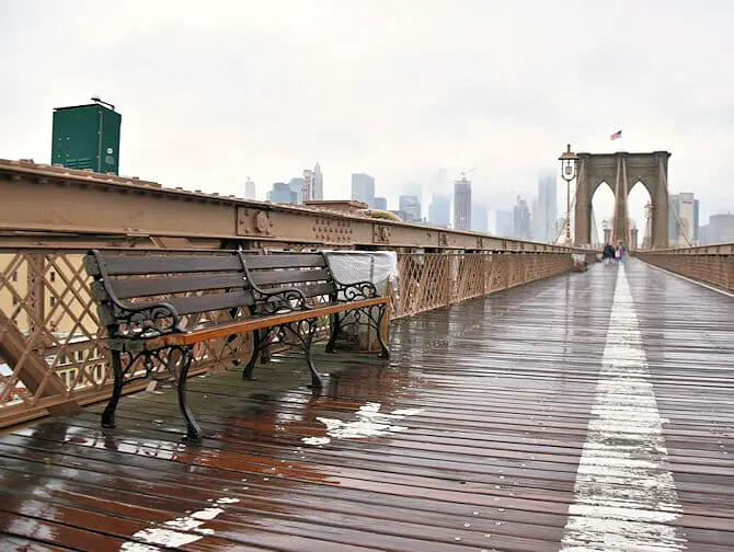 Regn i New York - Brooklyn Bridge