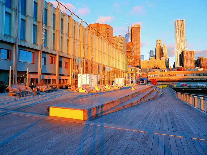 Ting å gjøre i South Street Seaport - soloppgang