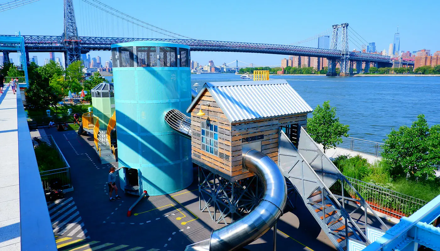 Lekeplasser i New York - Domino Park