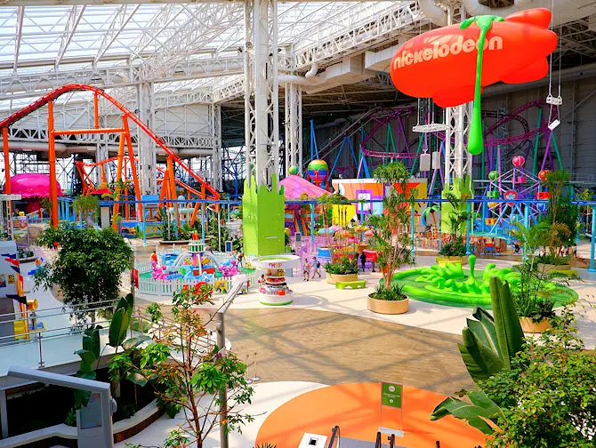 Nickelodeon Universe Amusement Park nært New York Tickets - flere attraksjoner