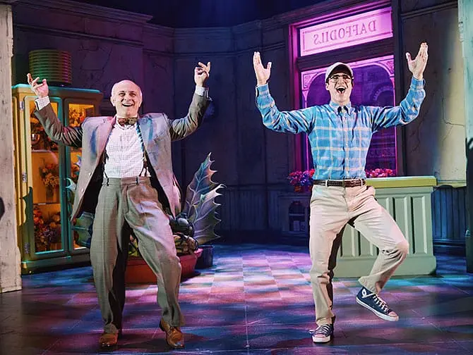 Little Shop of Horrors Broadway Tickets - Seymour og Mr. Mushnik