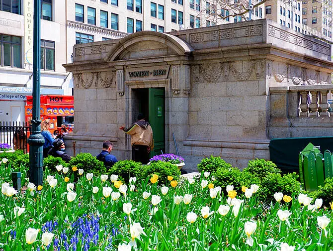 Offentlige toalett i New York - Parker