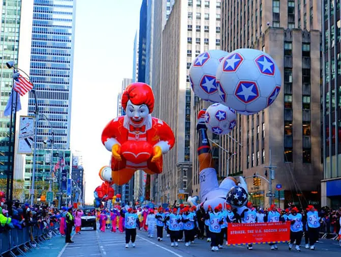 Hva er åpent på Thanksgiving i New York