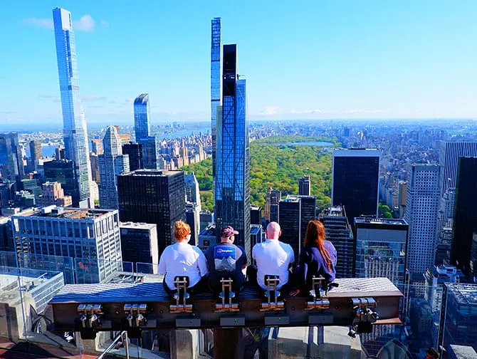 Top of the Rock Tickets - Opplevelsen The Beam