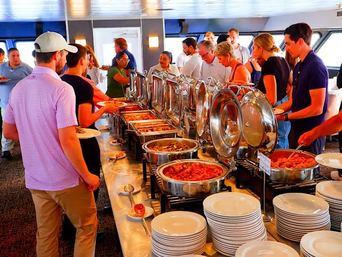 Restauranter i New York - Cruise med middag
