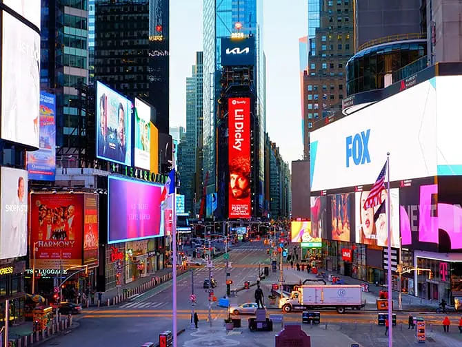 Hoteller p&aring; Times Square