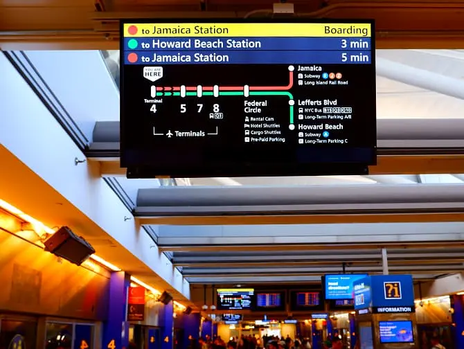 JFK AirTrain i New York - Avganger