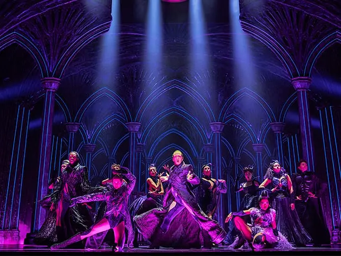Death Becomes Her Broadway Tickets - Opptreden