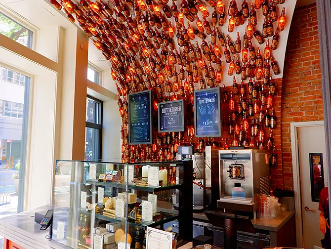 Harry Potter Store i New York - «Butterbeer»