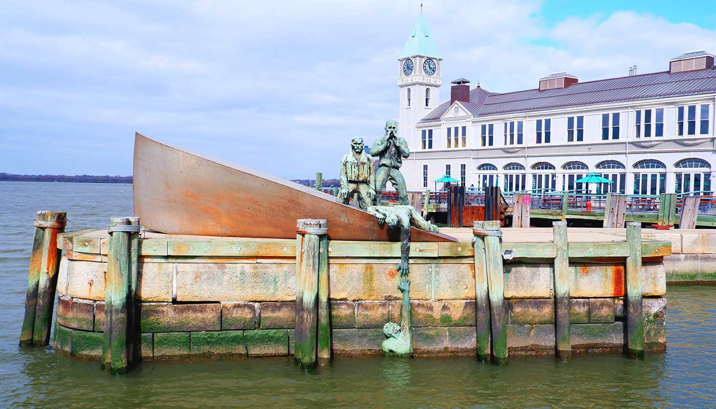 Battery Park i New York - American Merchant Mariners' Memorial