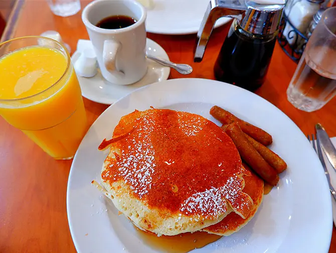 Diners i New York - Squire's Diner i Financial District